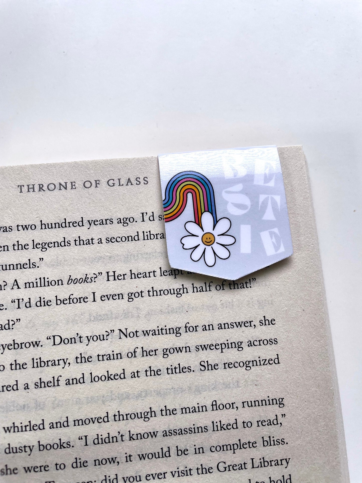 Book Bestie Rainbow Daisy Magnetic Bookmark Set