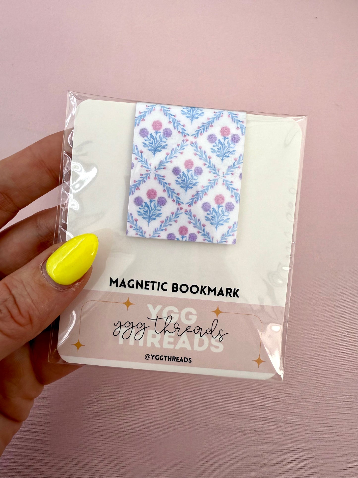 White Floral Trellis Magnetic Bookmark
