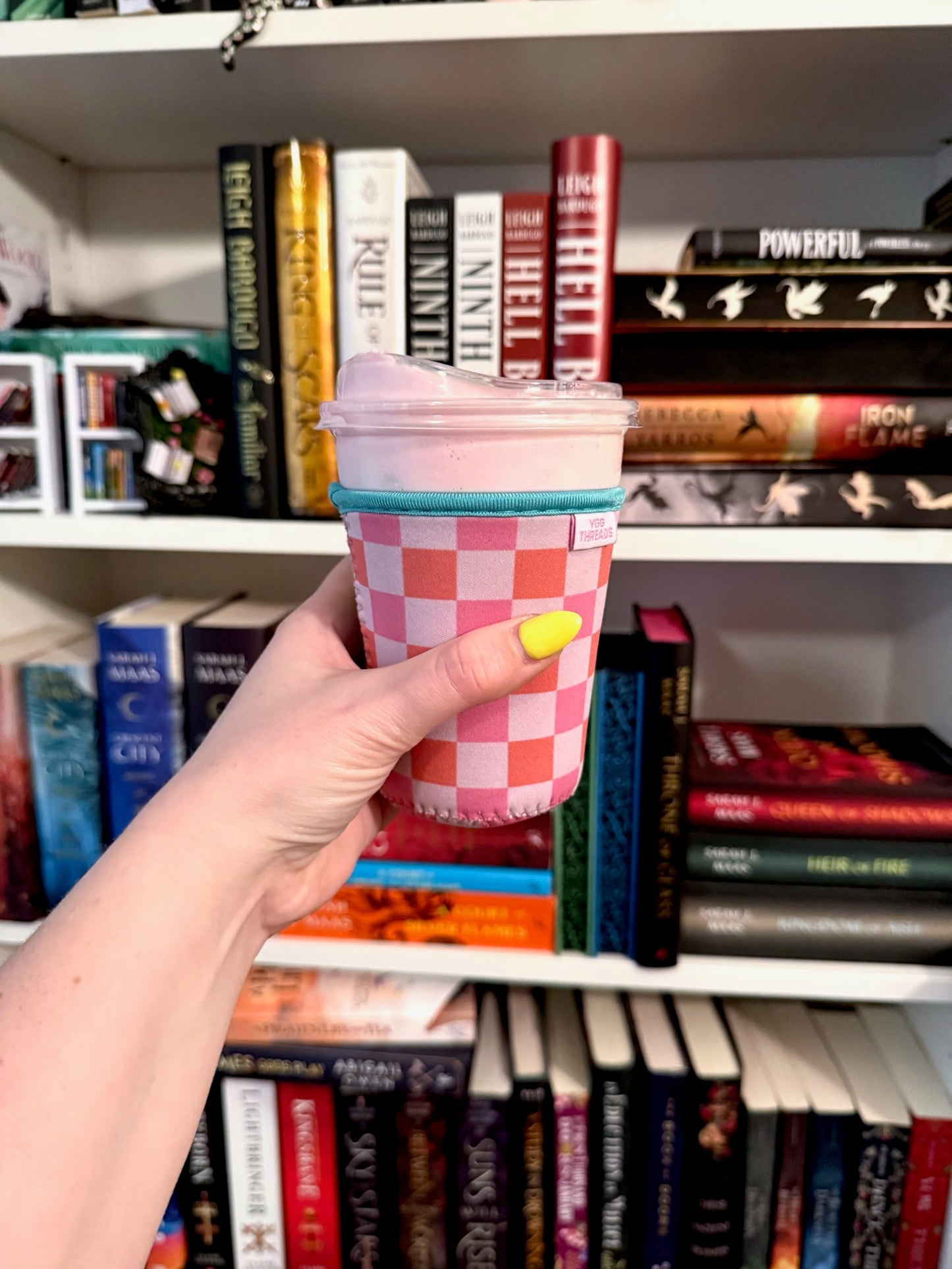 Retro Checker Drink Sleeve
