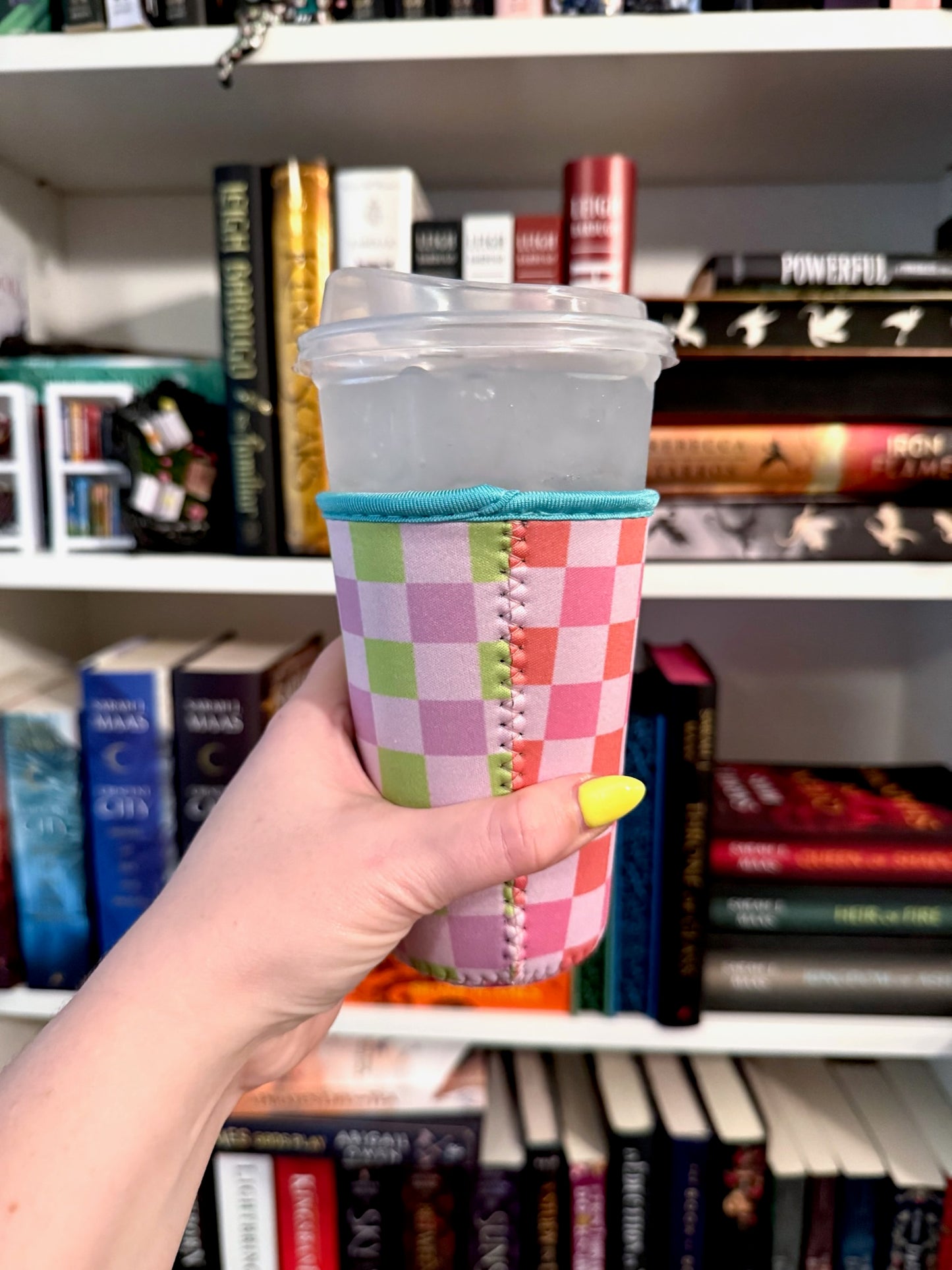 Retro Checker Drink Sleeve
