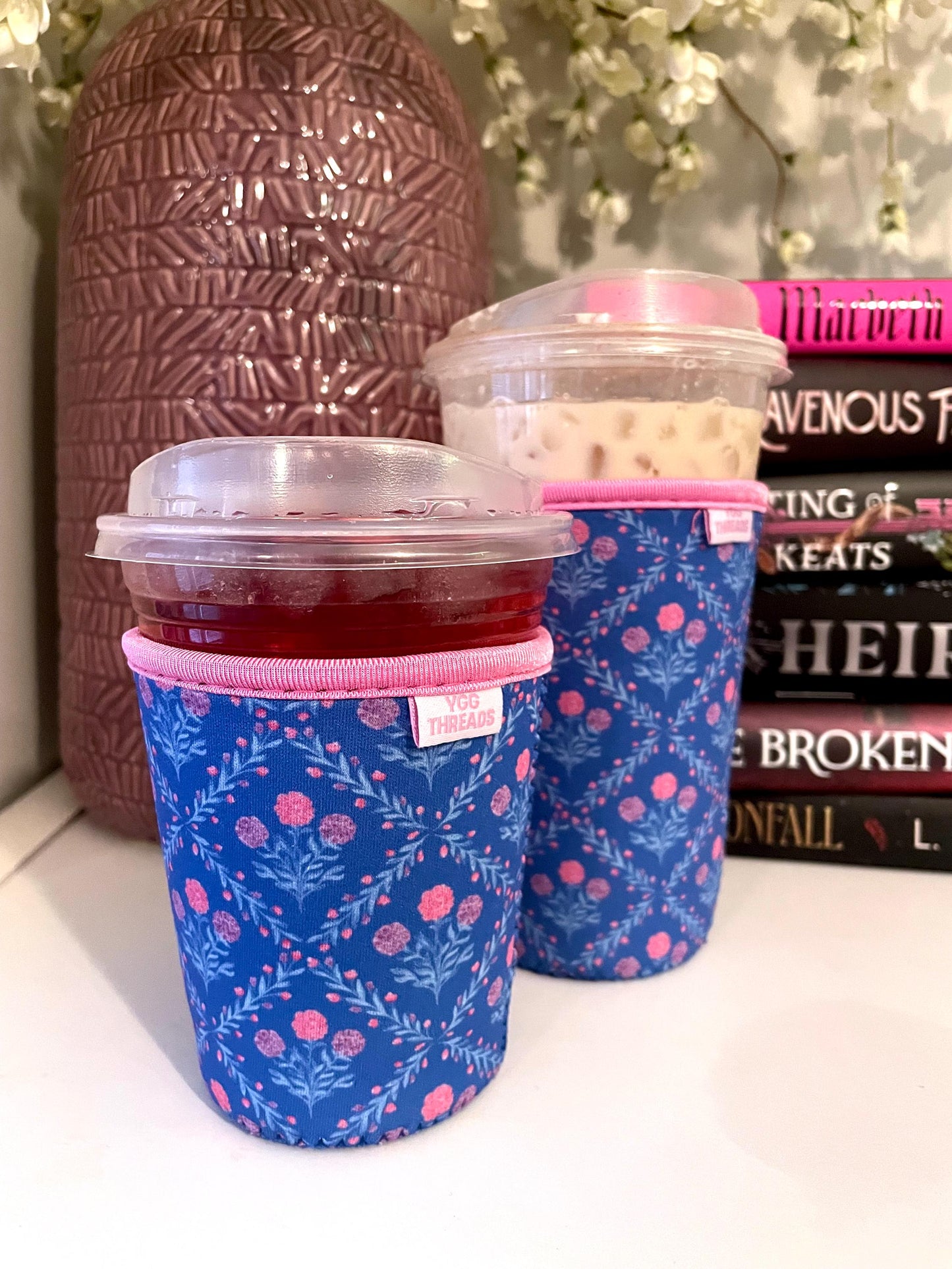 Blue Floral Trellis Drink Sleeve