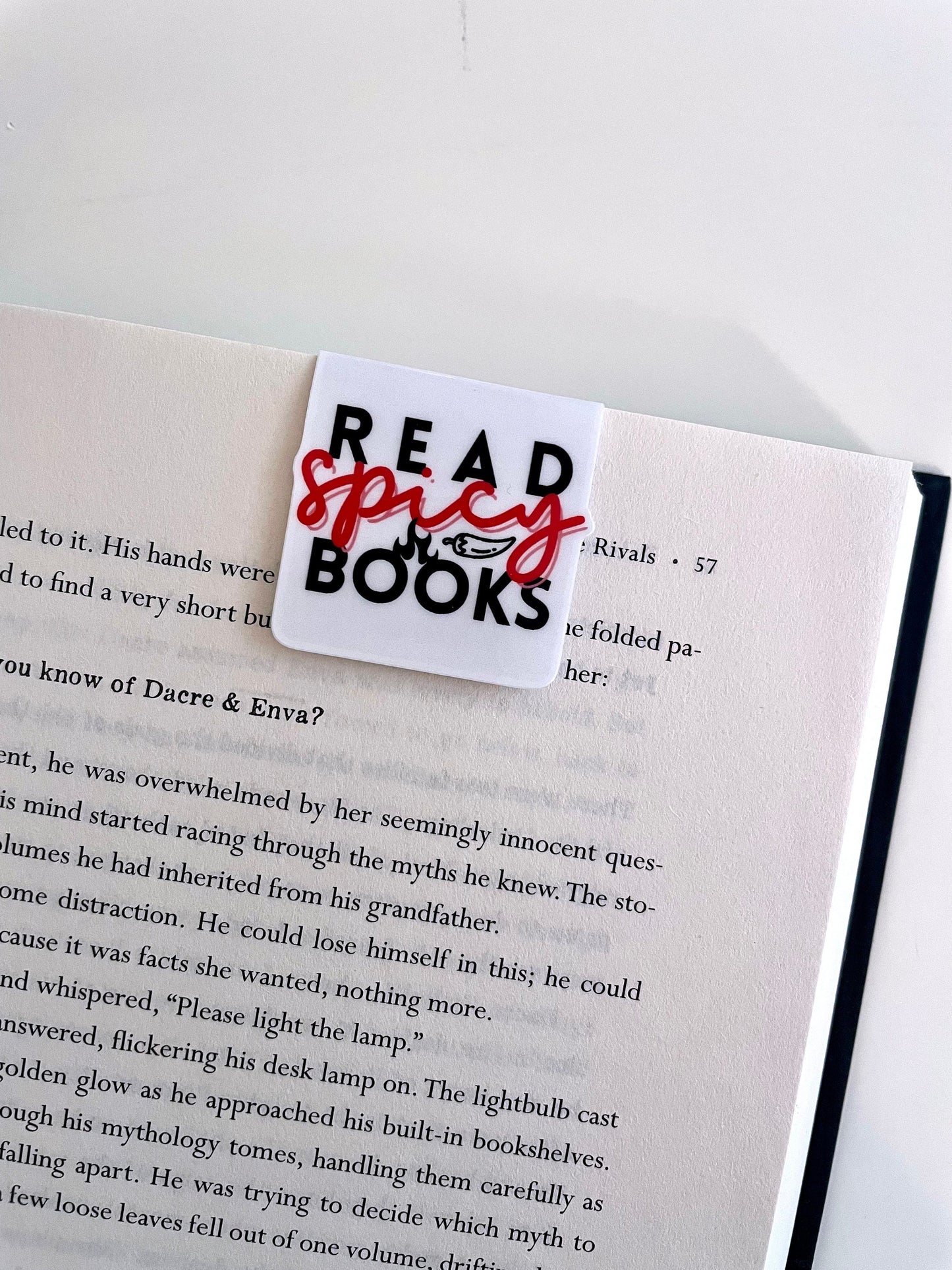 Read Spicy Books Magnetic Bookmark