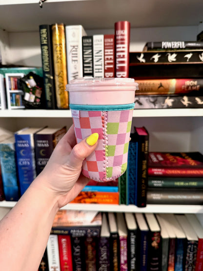Retro Checker Drink Sleeve