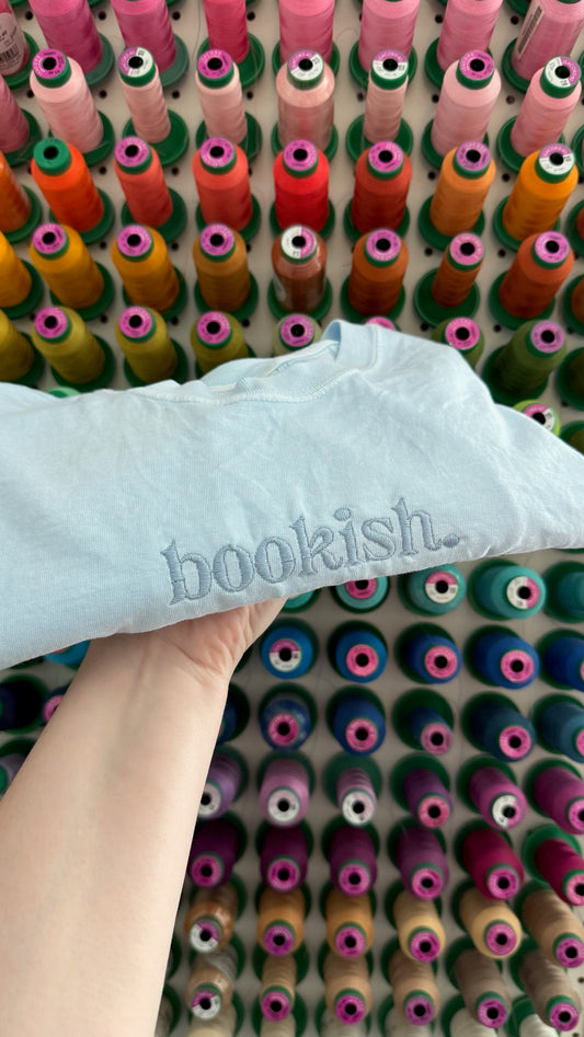 Bookish Simple Crop Tee