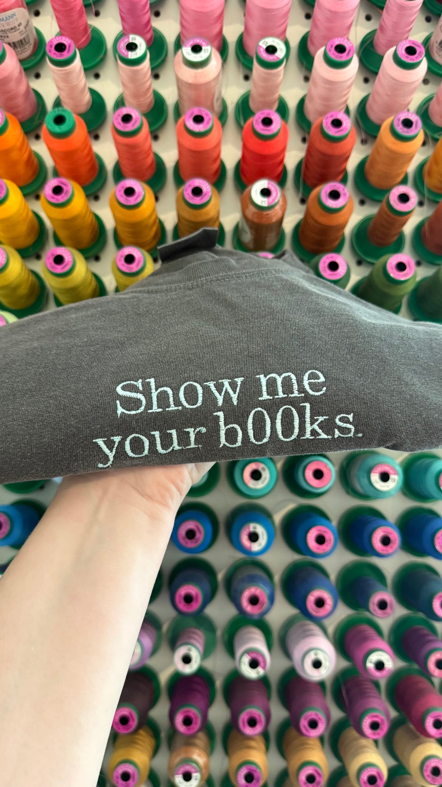 Show Me Your B00ks Crop Tee