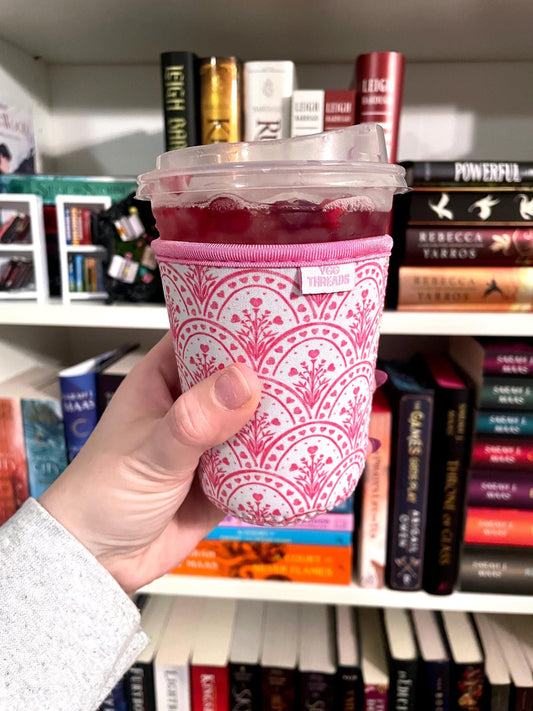 Pink Scalloped Heart Drink Sleeve